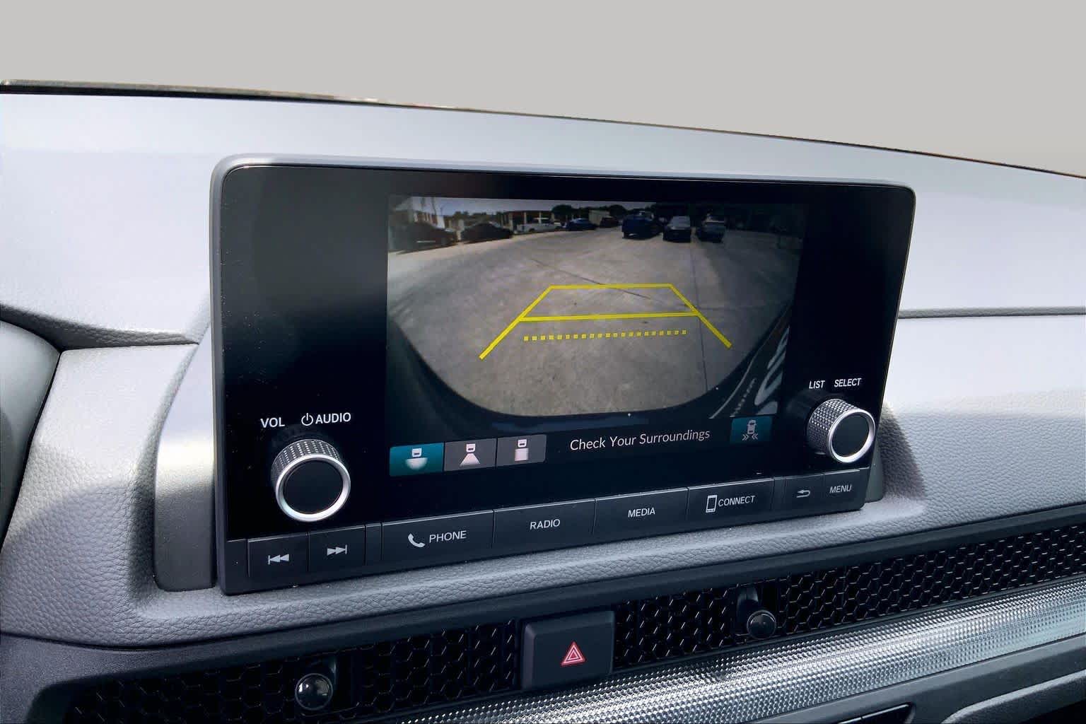 2025 Honda CR-V photo 27 of 36