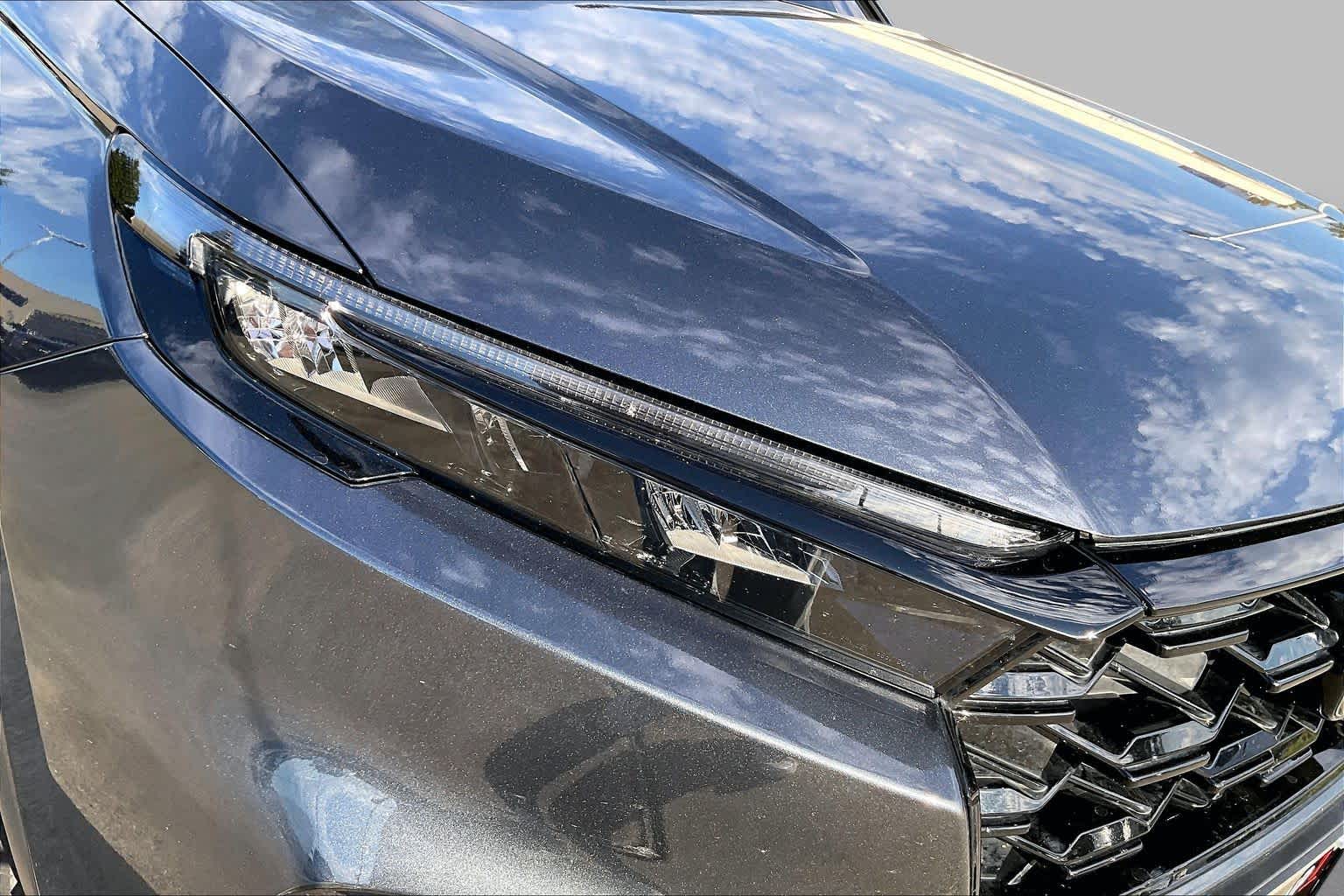2023 Honda CR-V Hybrid photo 27 of 36