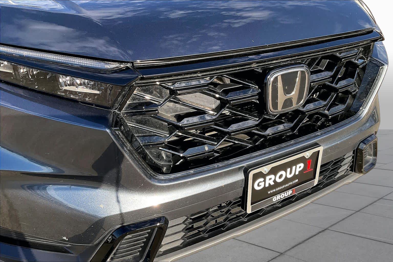 2023 Honda CR-V Hybrid photo 29 of 36