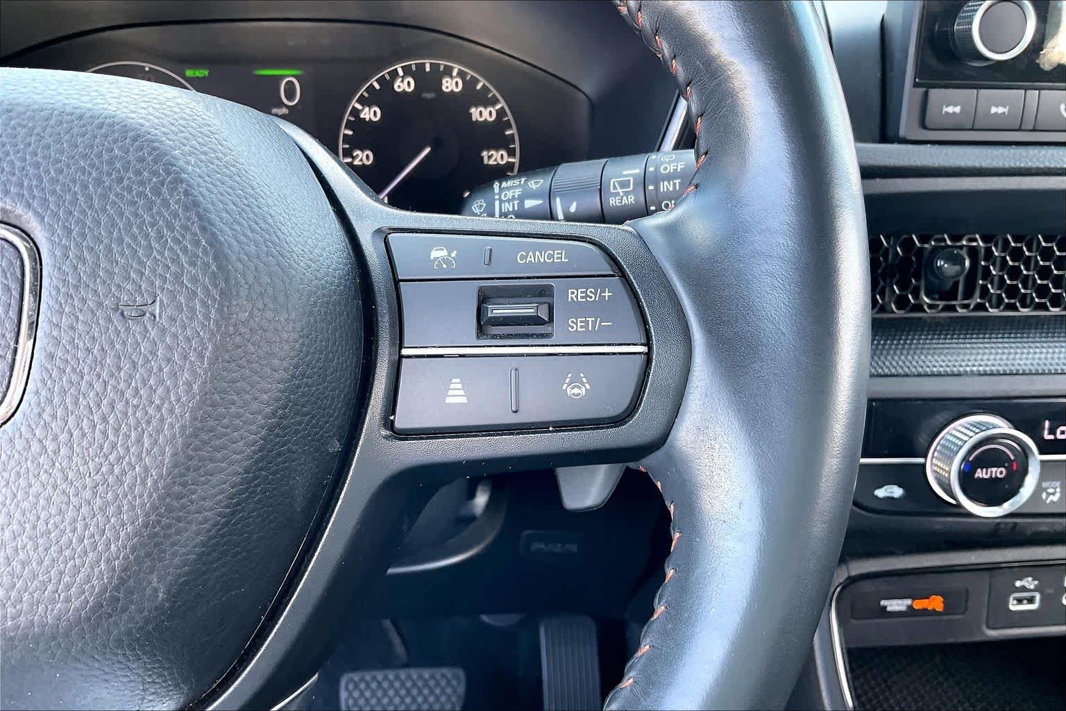 2023 Honda CR-V Hybrid photo 24 of 36