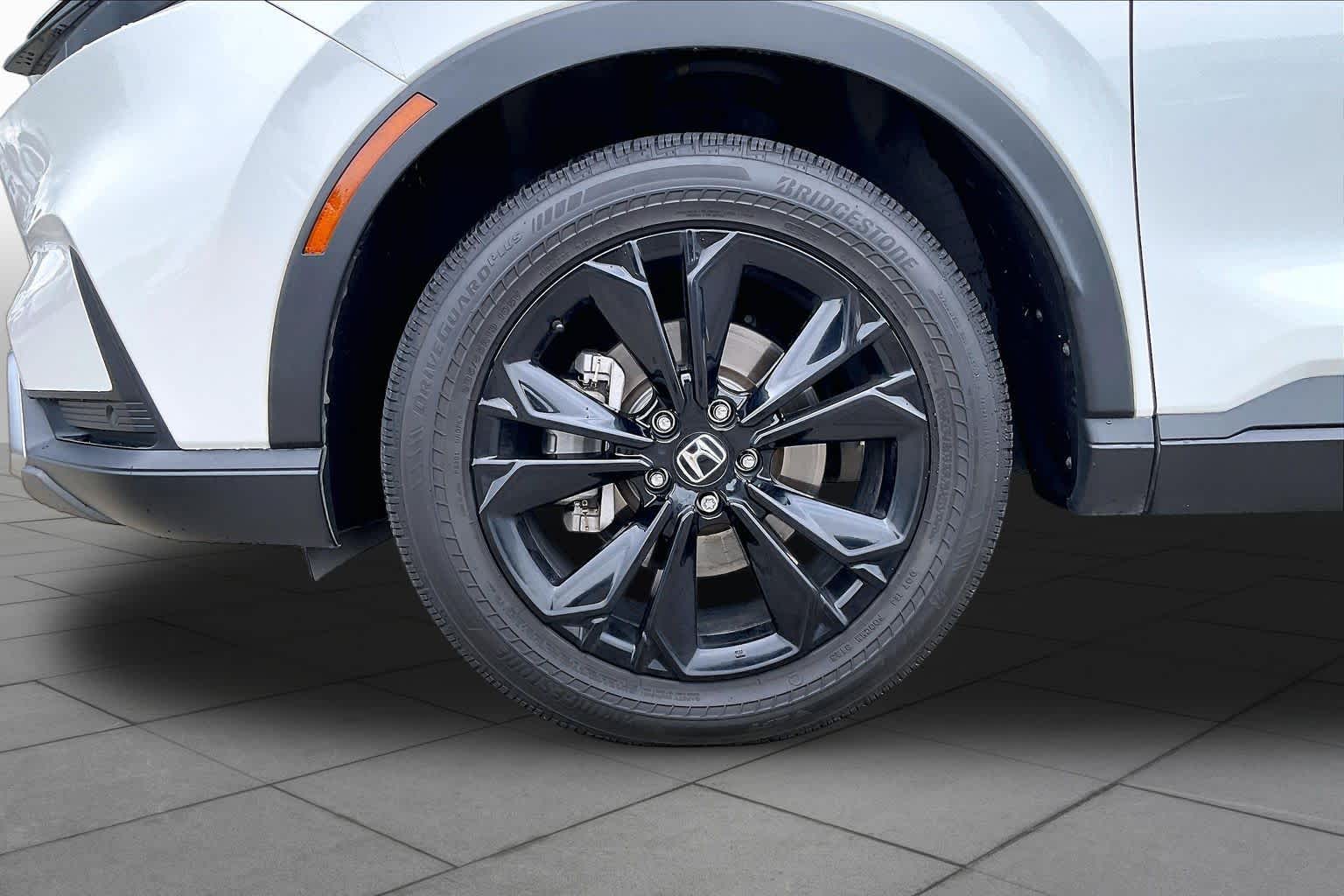 2024 Honda CR-V Hybrid photo 9 of 34