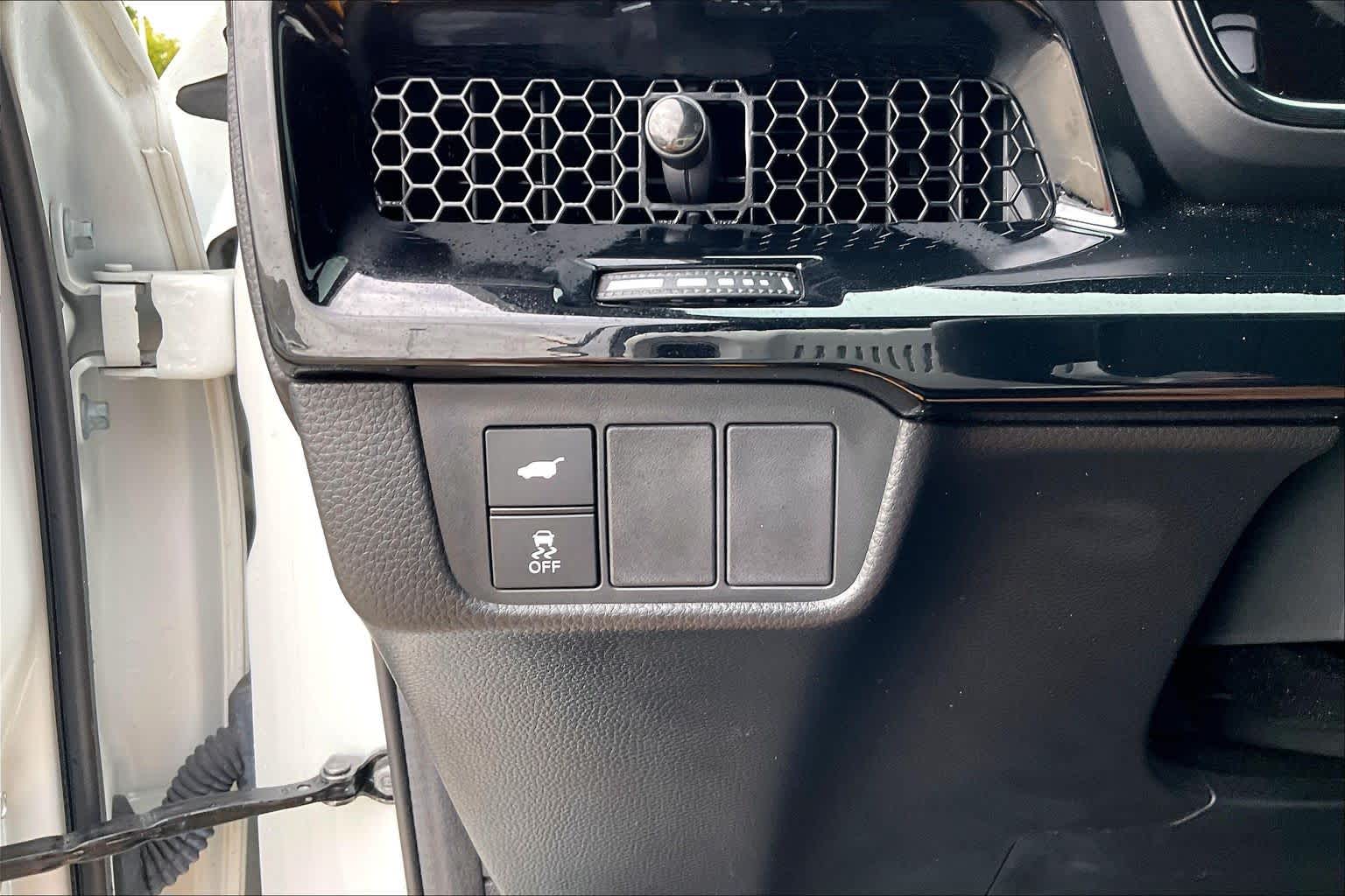 2024 Honda CR-V Hybrid photo 33 of 34