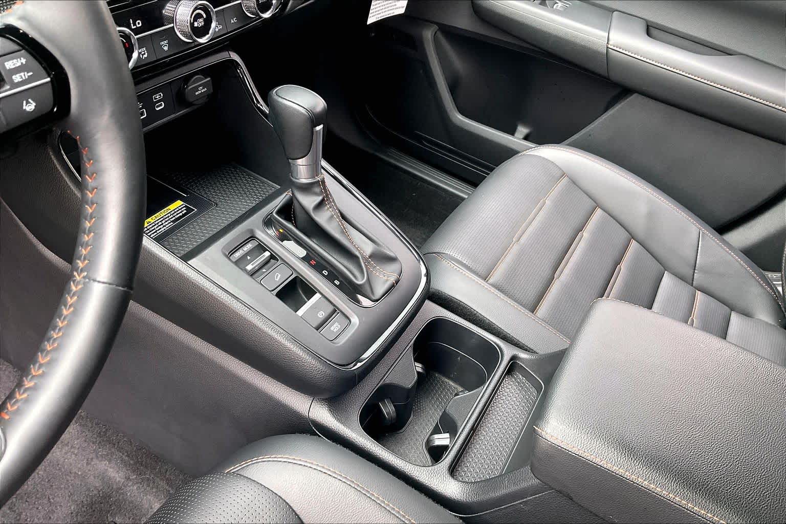 2024 Honda CR-V Hybrid photo 14 of 34