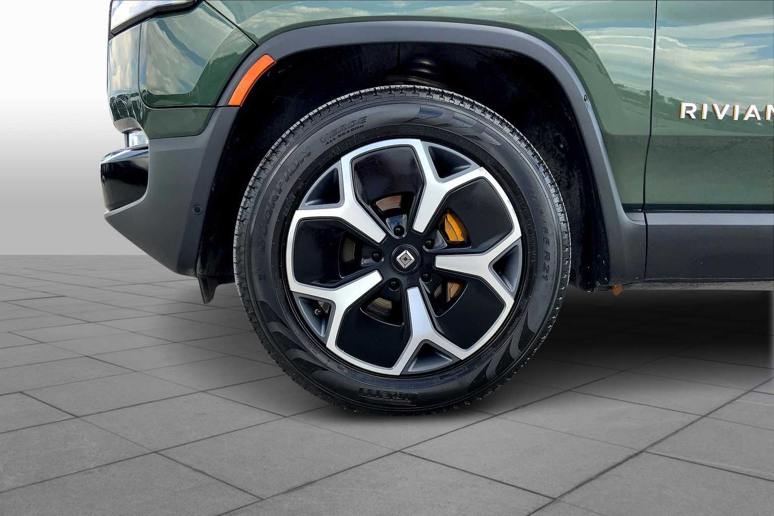2022 Rivian R1T Adventure Package - 9