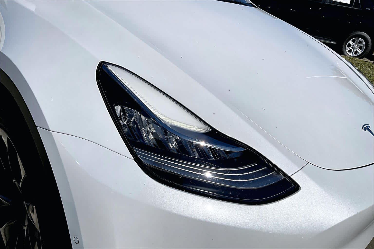 2022 Tesla Model Y Long Range Pearl White Multi-Coat at AutoNation USA Houston