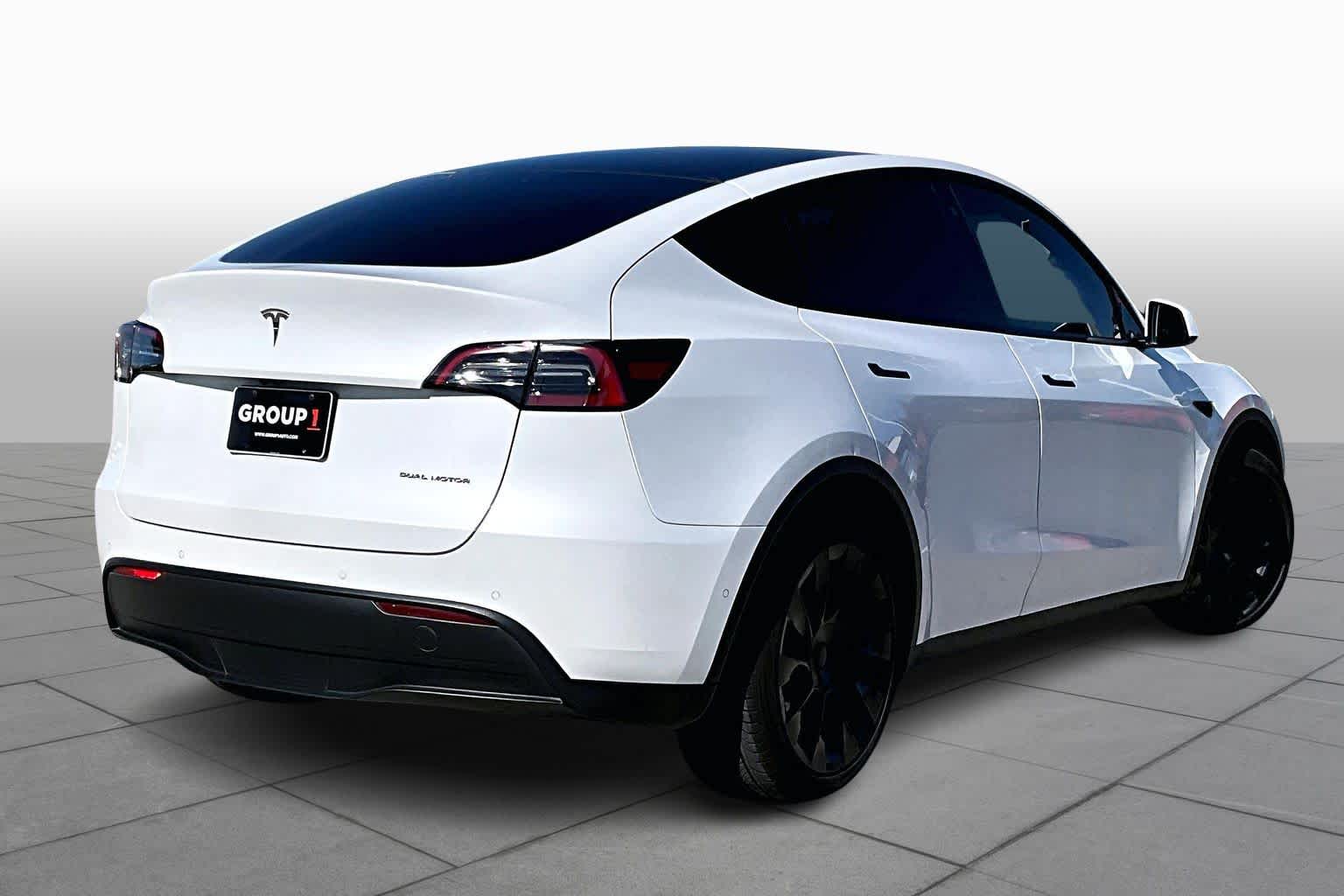 2022 Tesla Model Y Long Range Pearl White Multi-Coat at AutoNation USA Houston