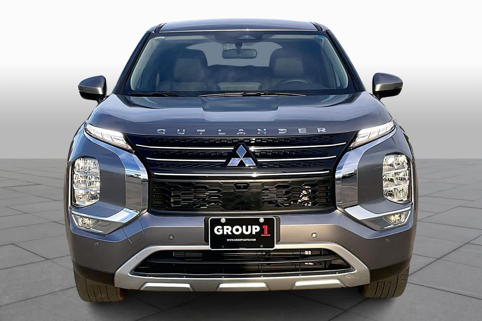 2022 Mitsubishi Outlander SE Mercury Gray Metallic at HGreg Houston