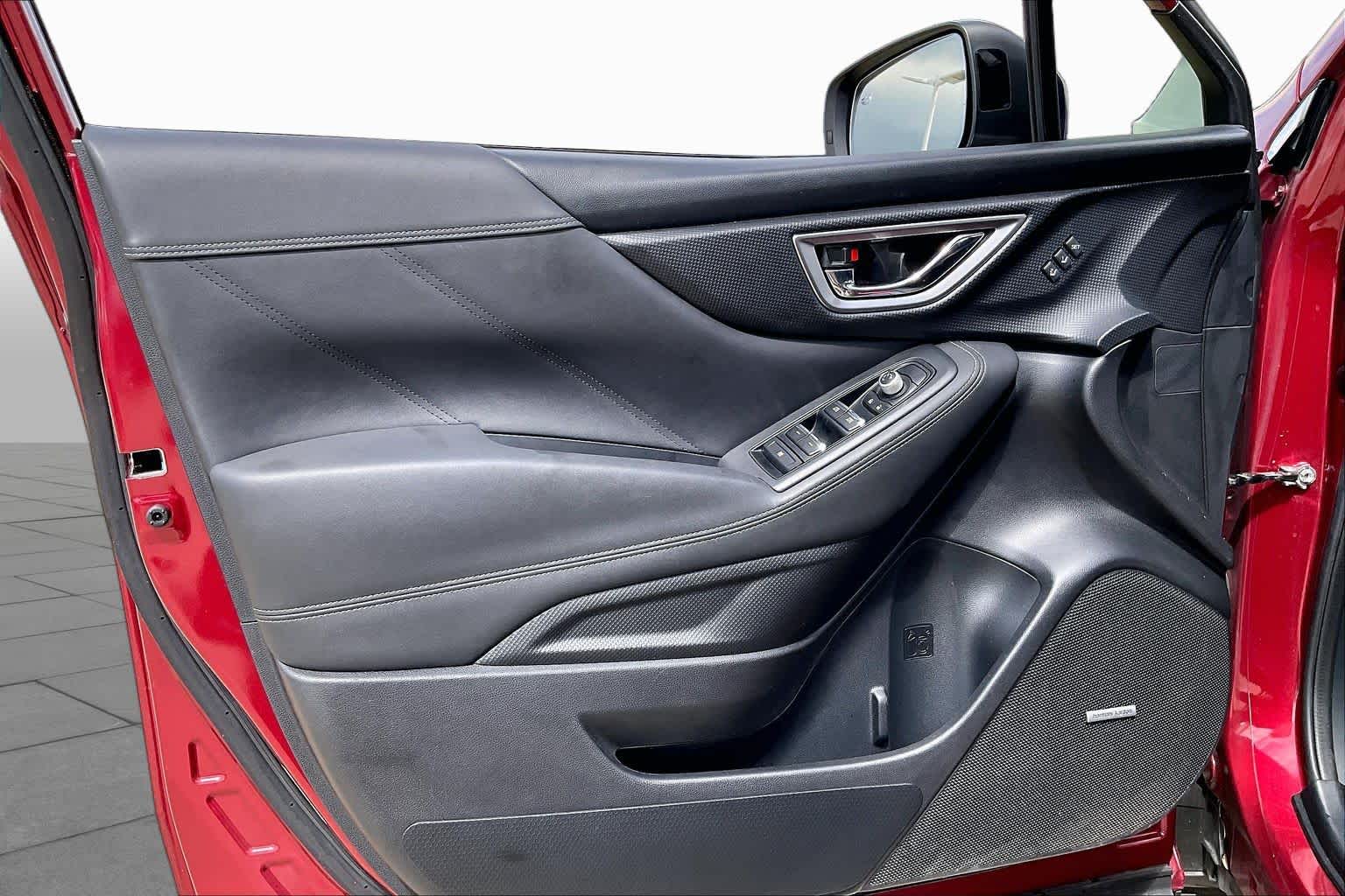 2019 Subaru Forester photo 21 of 34