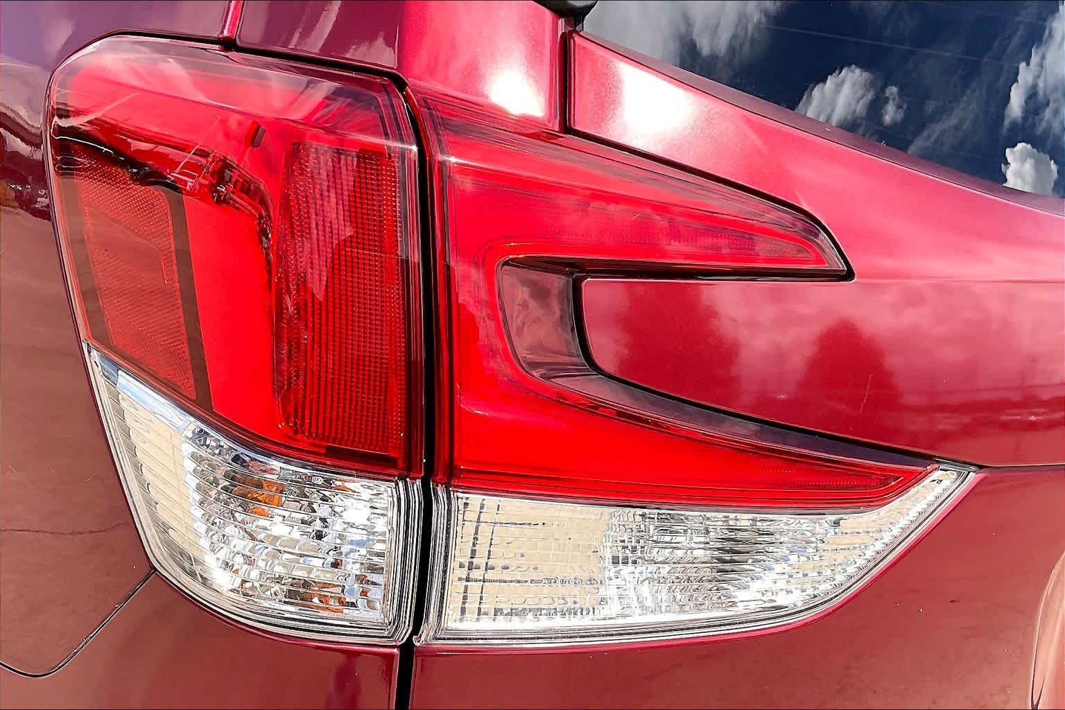 2019 Subaru Forester photo 28 of 34