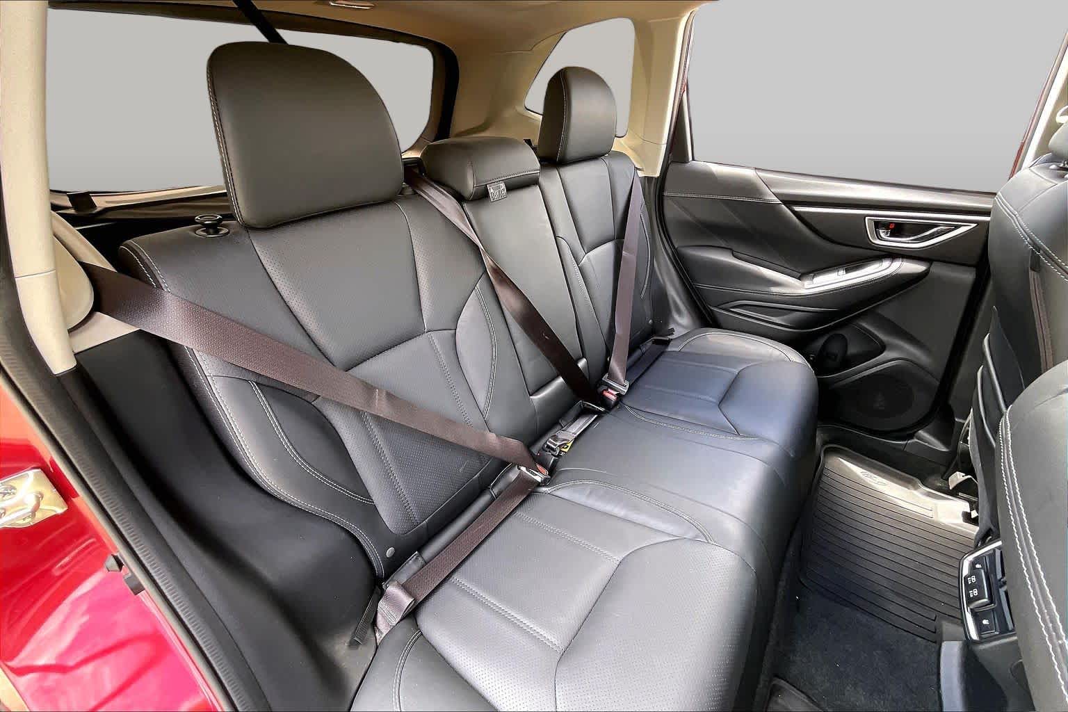2019 Subaru Forester photo 19 of 34