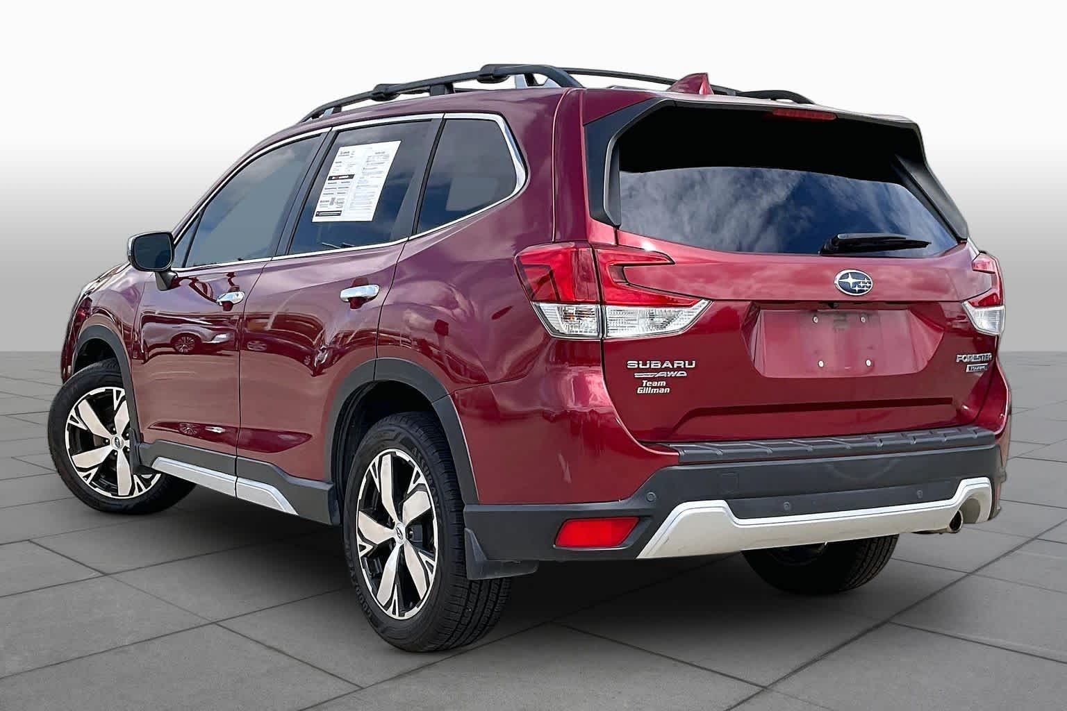 2019 Subaru Forester photo 12 of 34