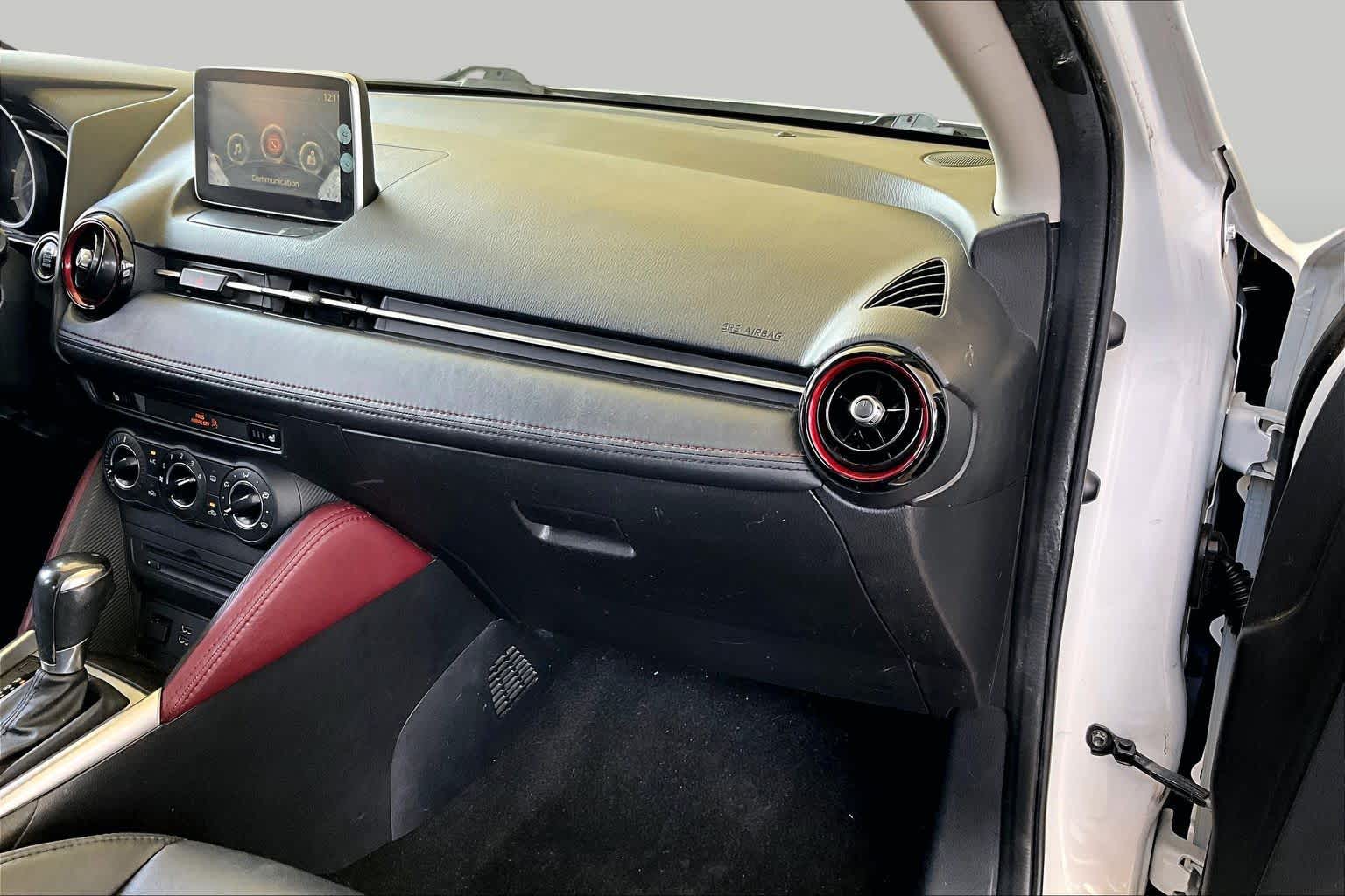 2016 Mazda CX-3 photo 17 of 35