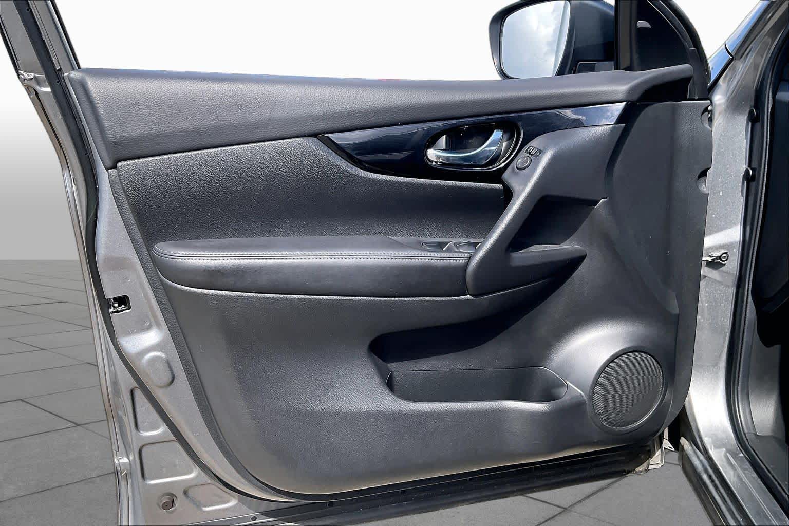2020 Nissan Rogue Sport SV Gun Metallic at HGreg Houston