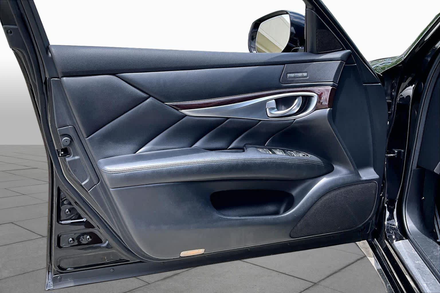 2015 INFINITI Q70  Black Obsidian at Texan GMC Buick