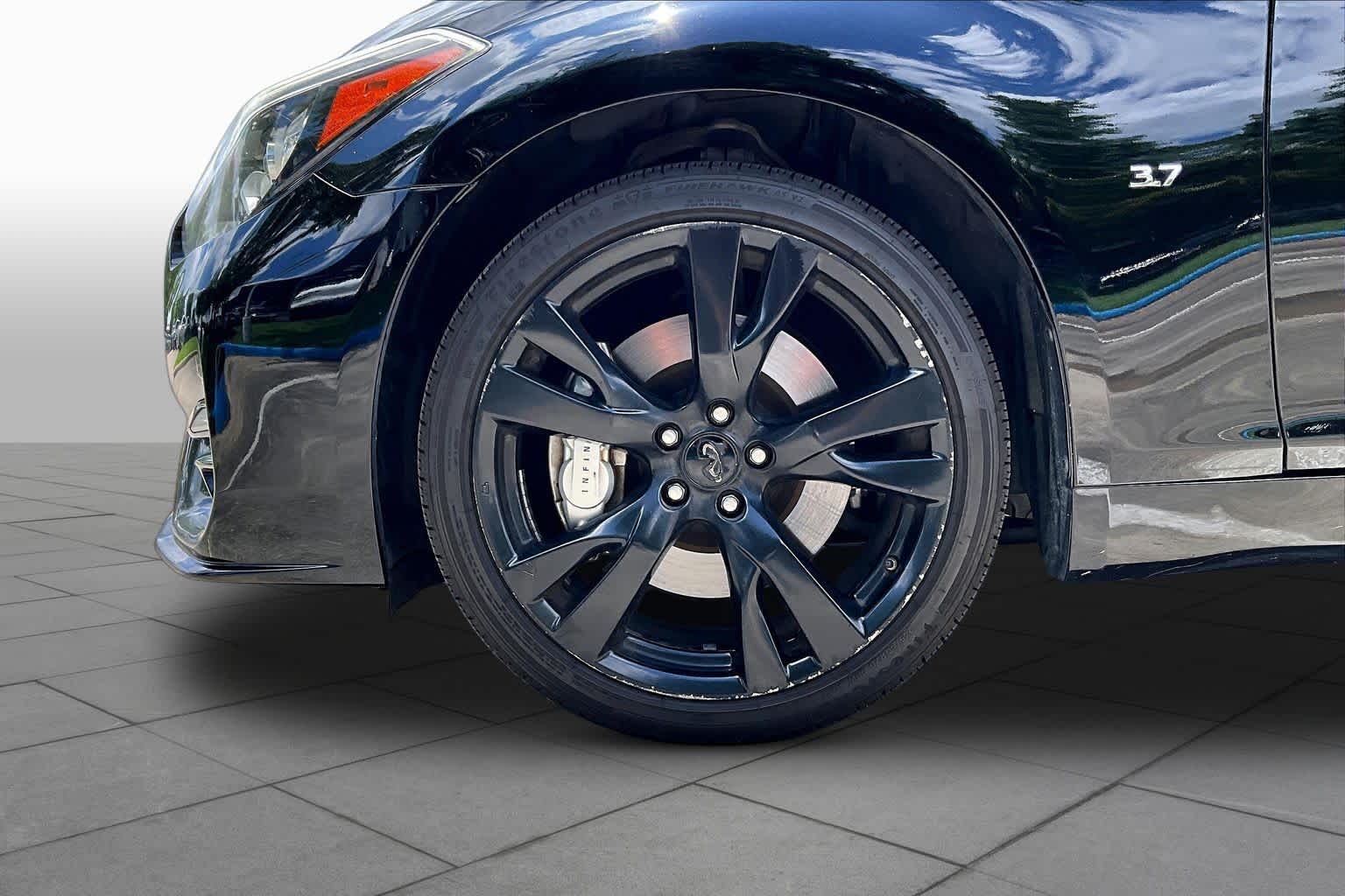 2015 INFINITI Q70  Black Obsidian at Texan GMC Buick