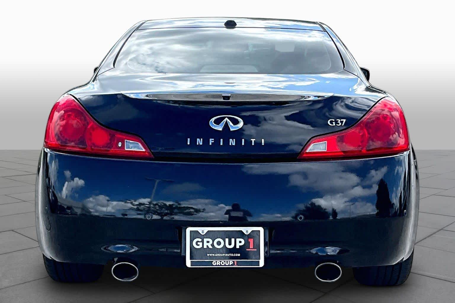 2011 INFINITI G37 Coupe Journey - 3