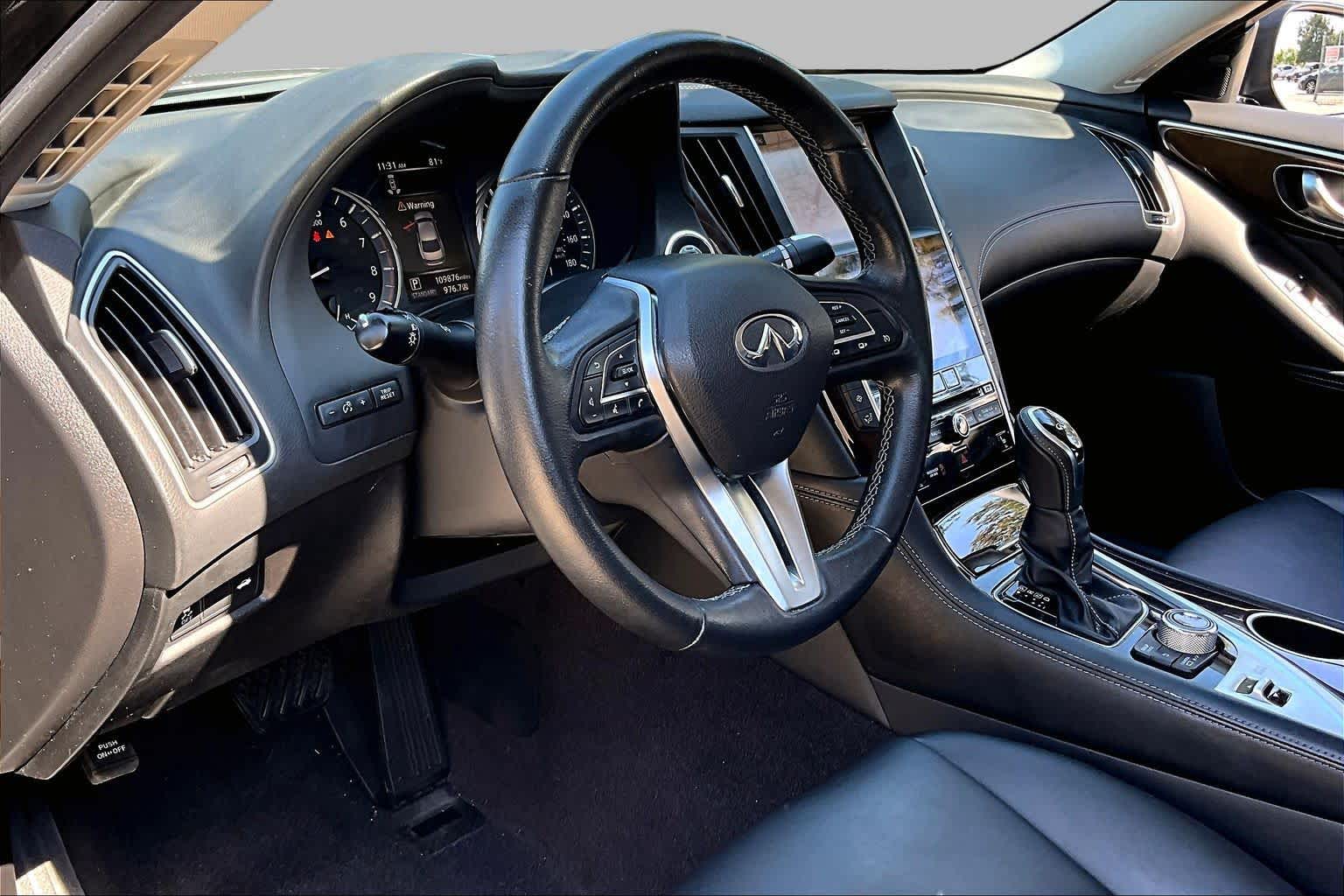 2019 INFINITI Q50 photo 16 of 35