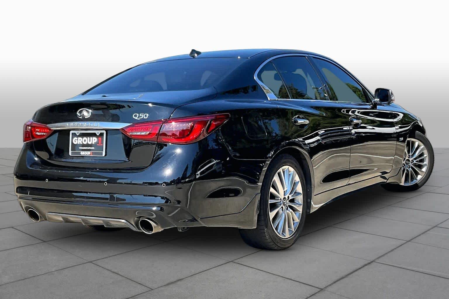 2019 INFINITI Q50 photo 12 of 35