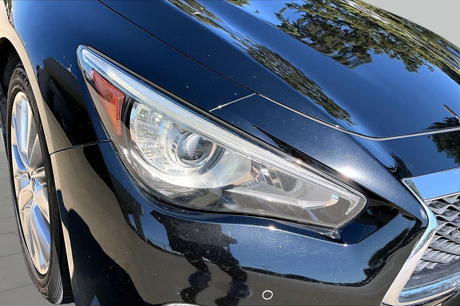 2019 INFINITI Q50 photo 26 of 35