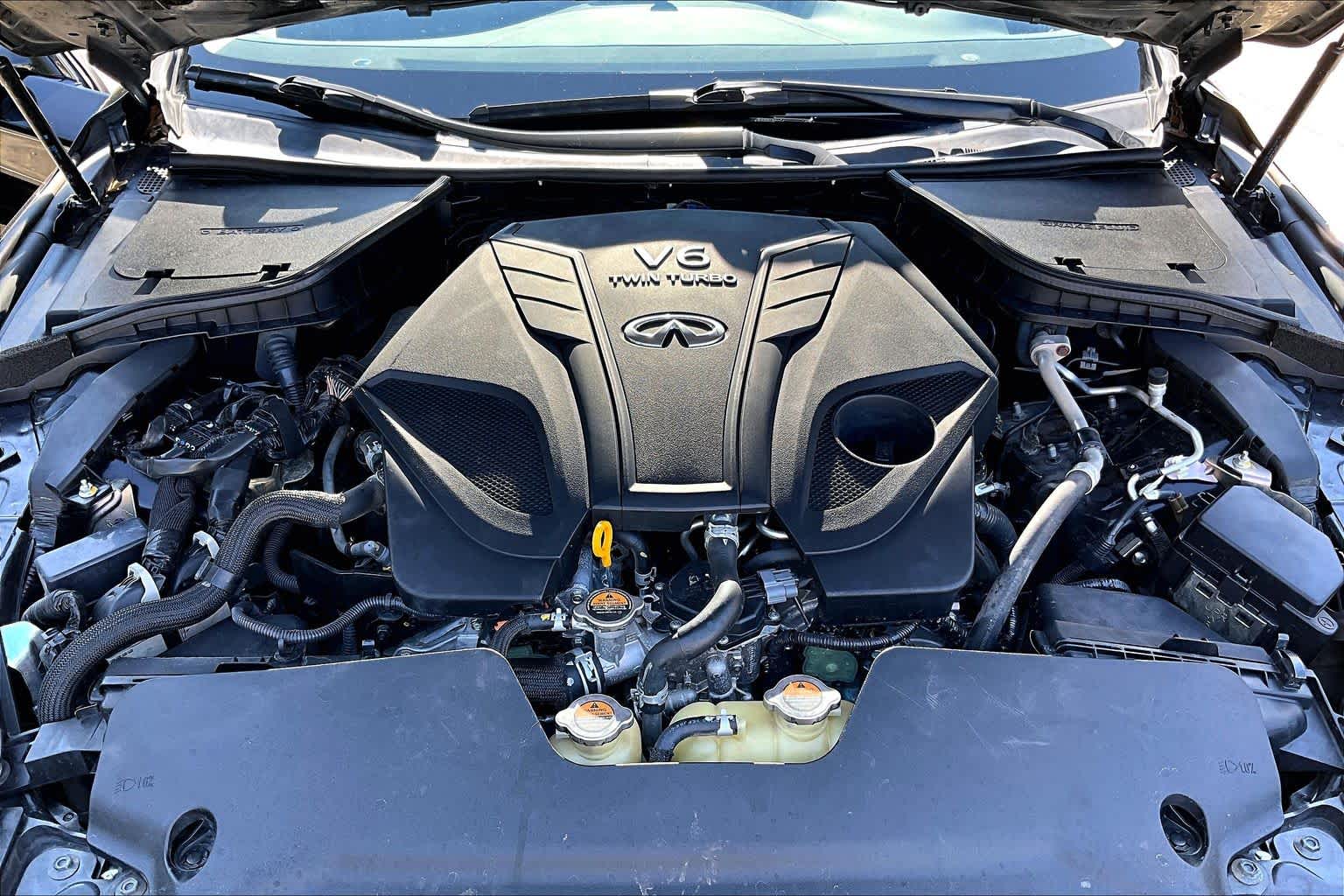 2019 INFINITI Q50 photo 30 of 35