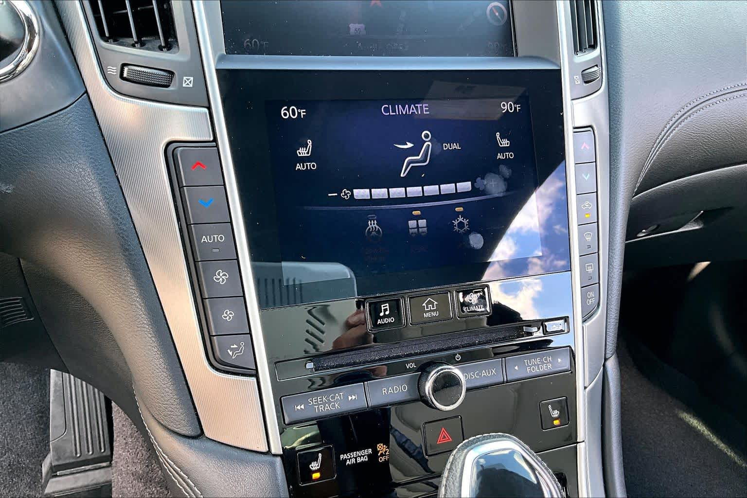 2018 INFINITI Q60 3.0t LUXE Majestic White at Mercedes-Benz of Houston North