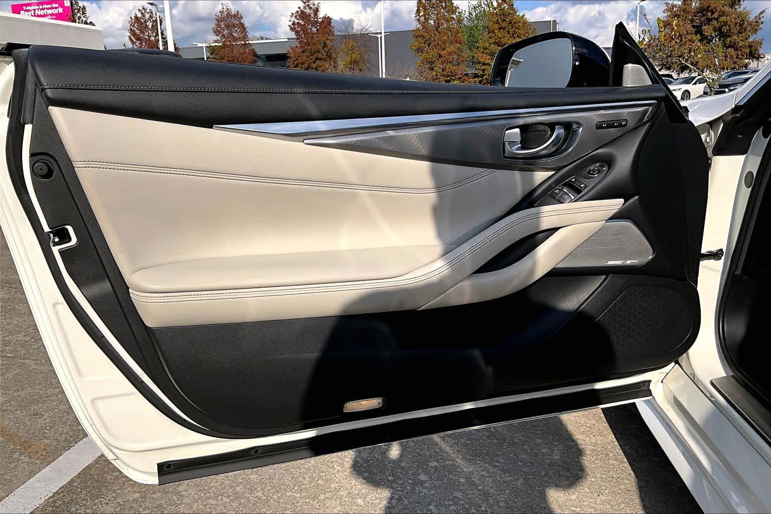 2018 INFINITI Q60 3.0t LUXE Majestic White at Mercedes-Benz of Houston North