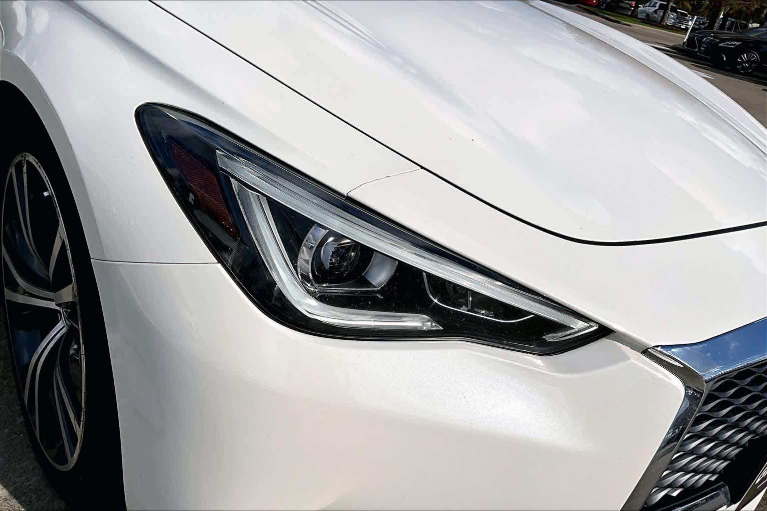 2018 INFINITI Q60 3.0t LUXE Majestic White at Mercedes-Benz of Houston North