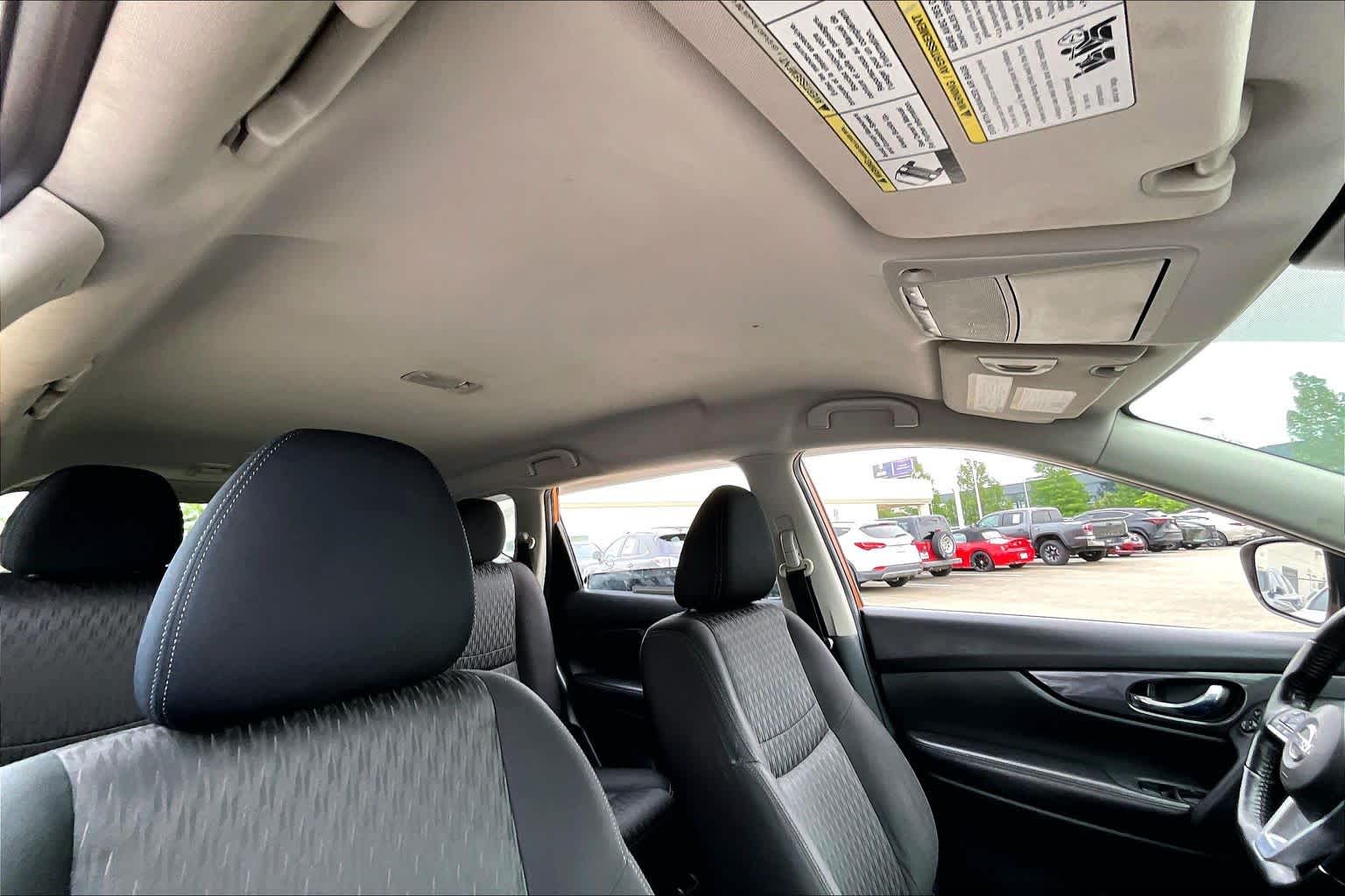 2020 Nissan Rogue SV Monarch Orange Metallic at HGreg Houston
