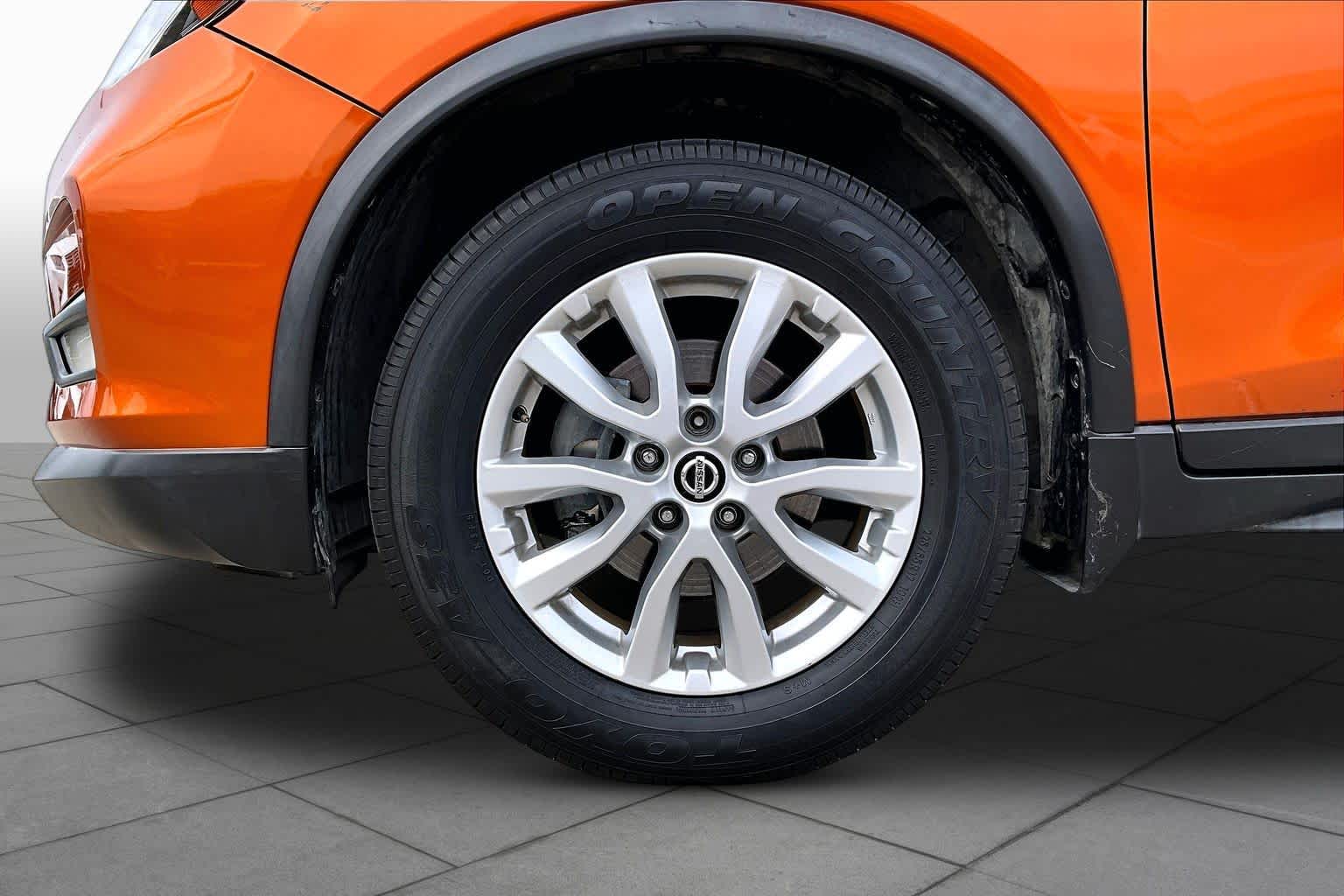 2020 Nissan Rogue SV Monarch Orange Metallic at HGreg Houston