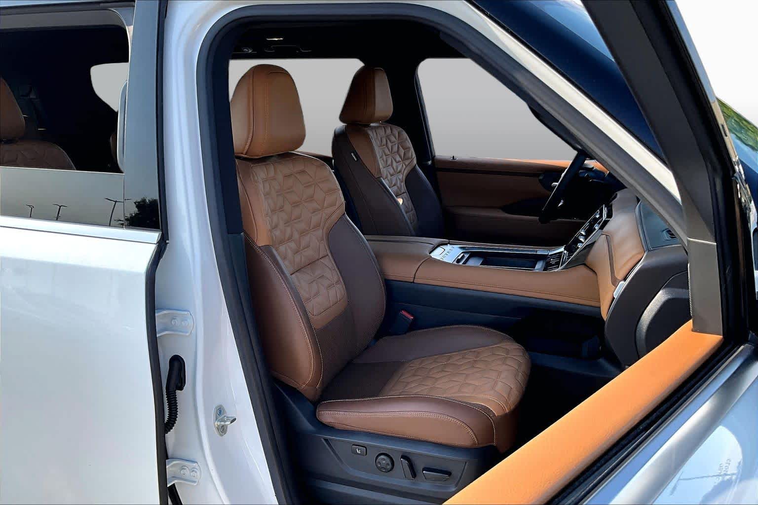 2025 Nissan Armada Platinum Reserve Everest White Pearl Tricoat at Sterling McCall Nissan