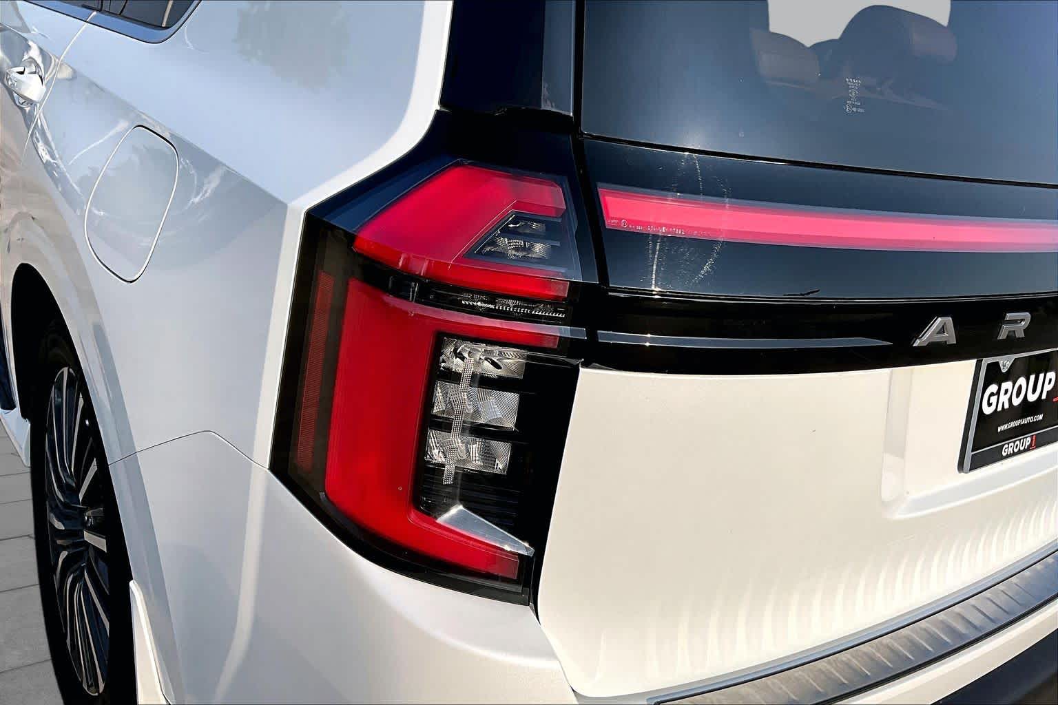 2025 Nissan Armada Platinum Reserve Everest White Pearl Tricoat at Sterling McCall Nissan