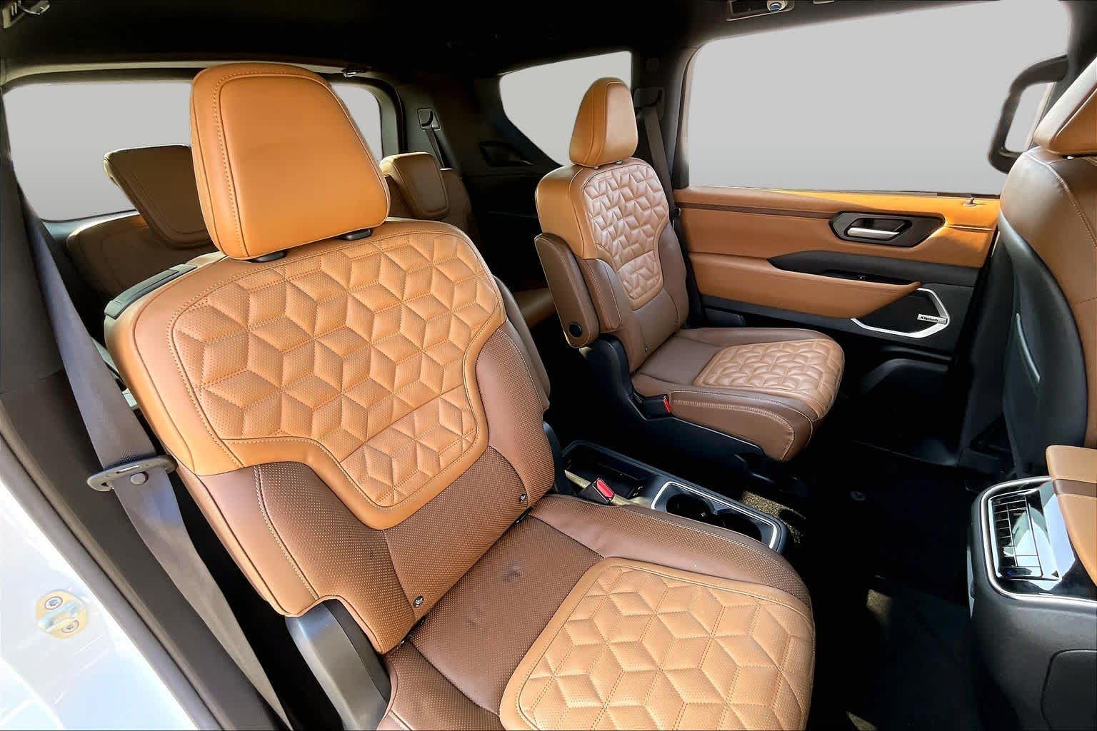 2025 Nissan Armada Platinum Reserve Everest White Pearl Tricoat at Sterling McCall Nissan