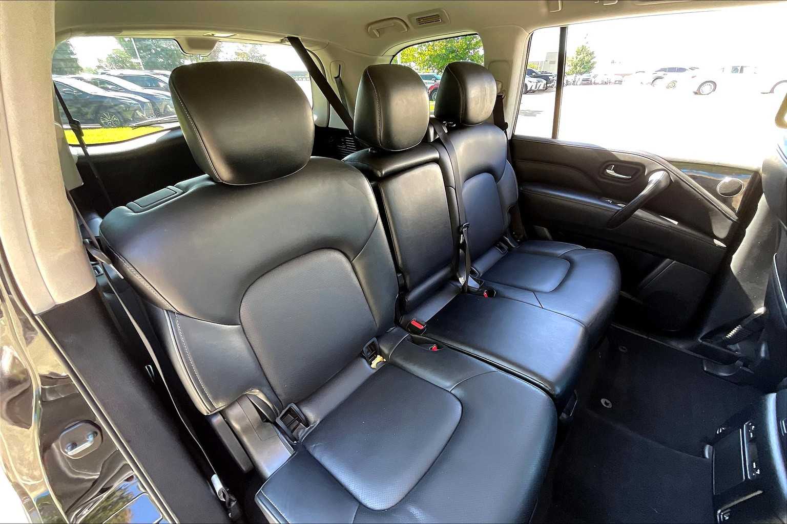 2022 INFINITI QX80 LUXE Black Obsidian at AutoNation USA Katy