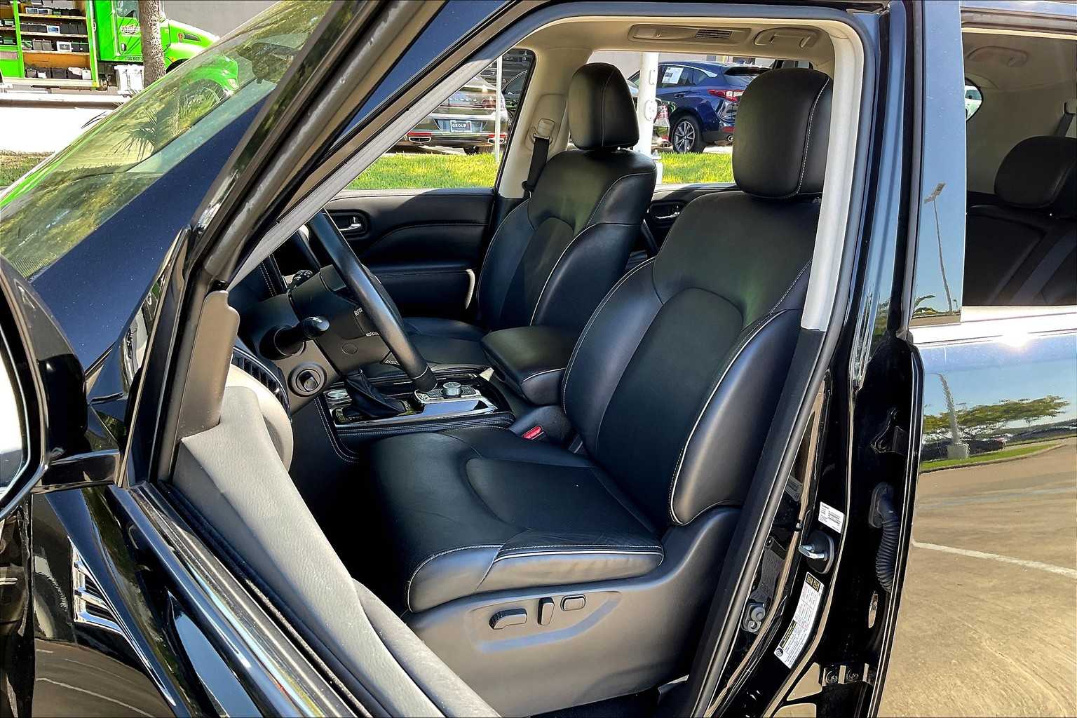 2022 INFINITI QX80 LUXE Black Obsidian at AutoNation USA Katy