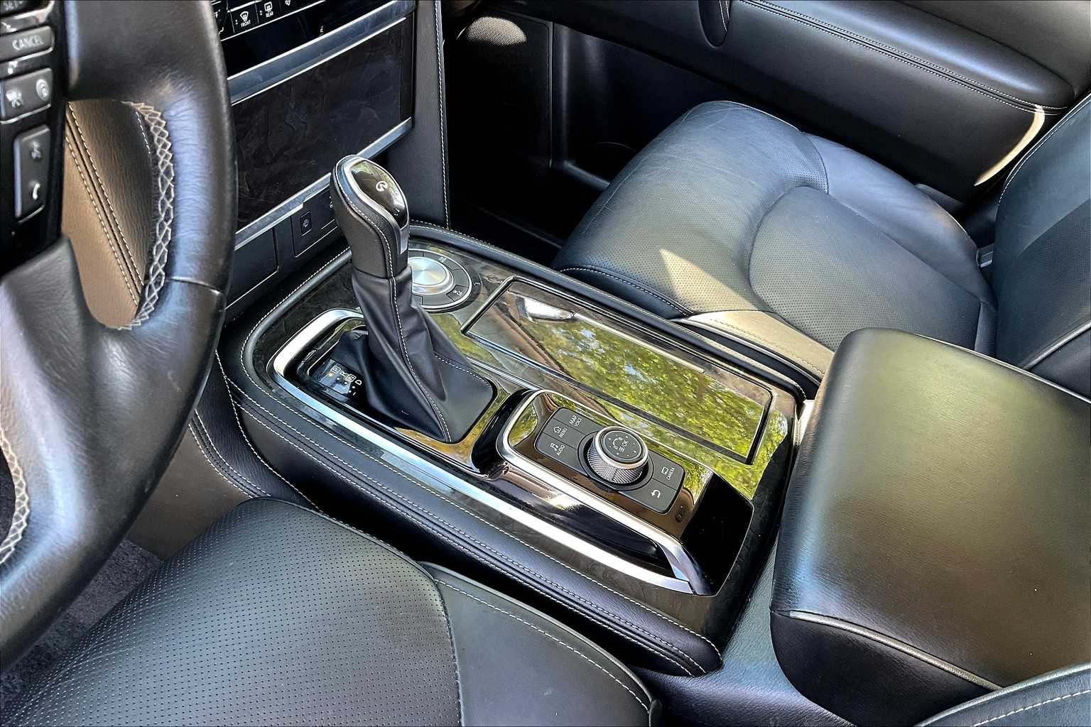 2022 INFINITI QX80 LUXE Black Obsidian at AutoNation USA Katy