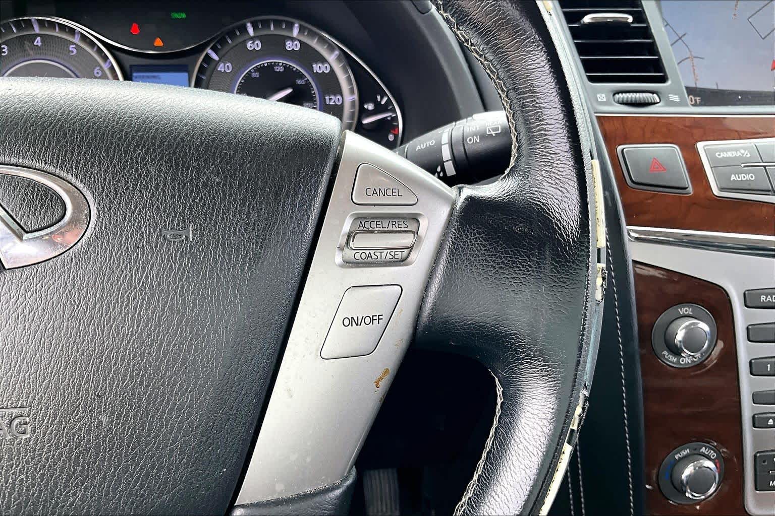 2019 INFINITI QX80 photo 22 of 34
