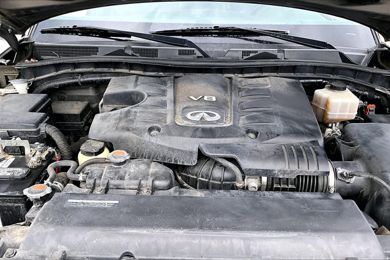 2019 INFINITI QX80 photo 29 of 34