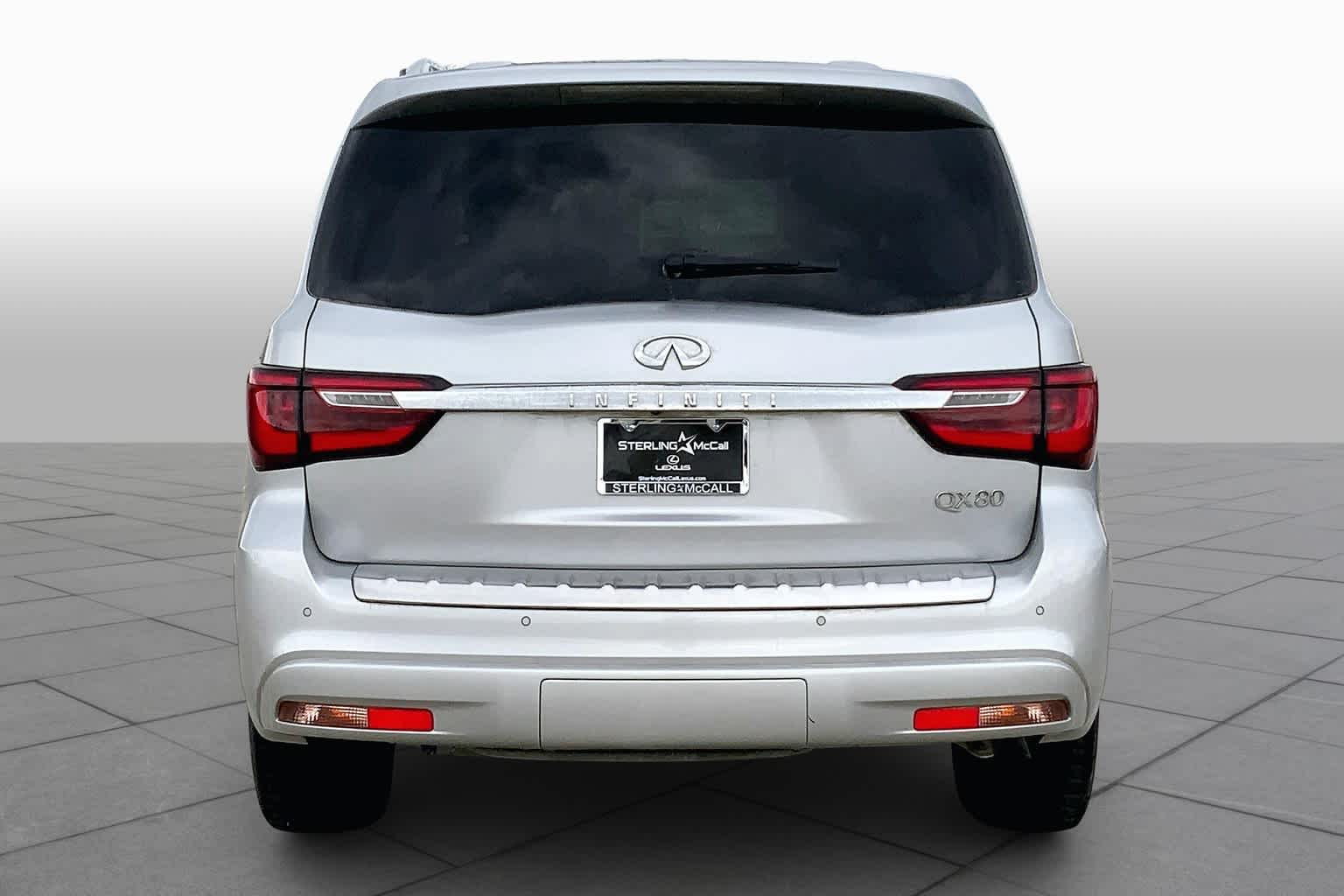2019 INFINITI QX80 photo 5 of 37
