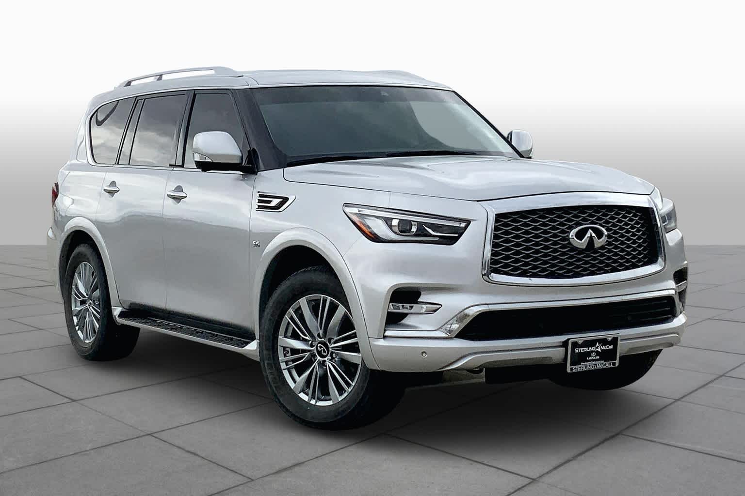 2019 INFINITI QX80 photo 3 of 37