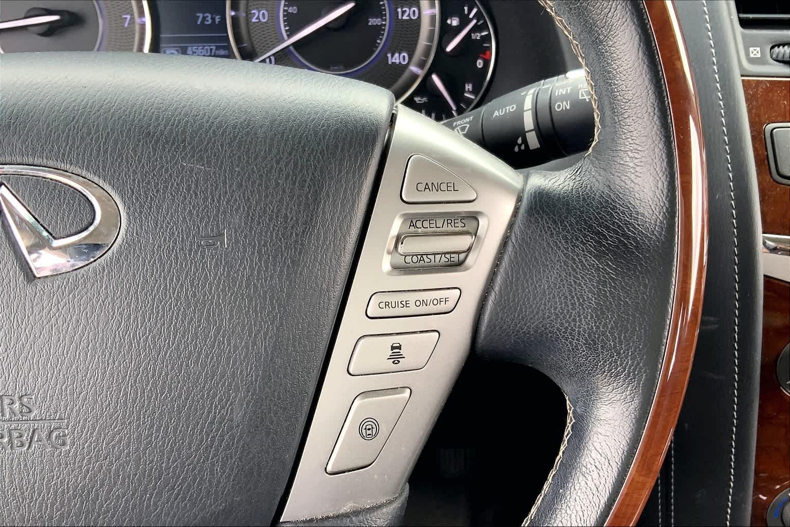 2019 INFINITI QX80 photo 25 of 37