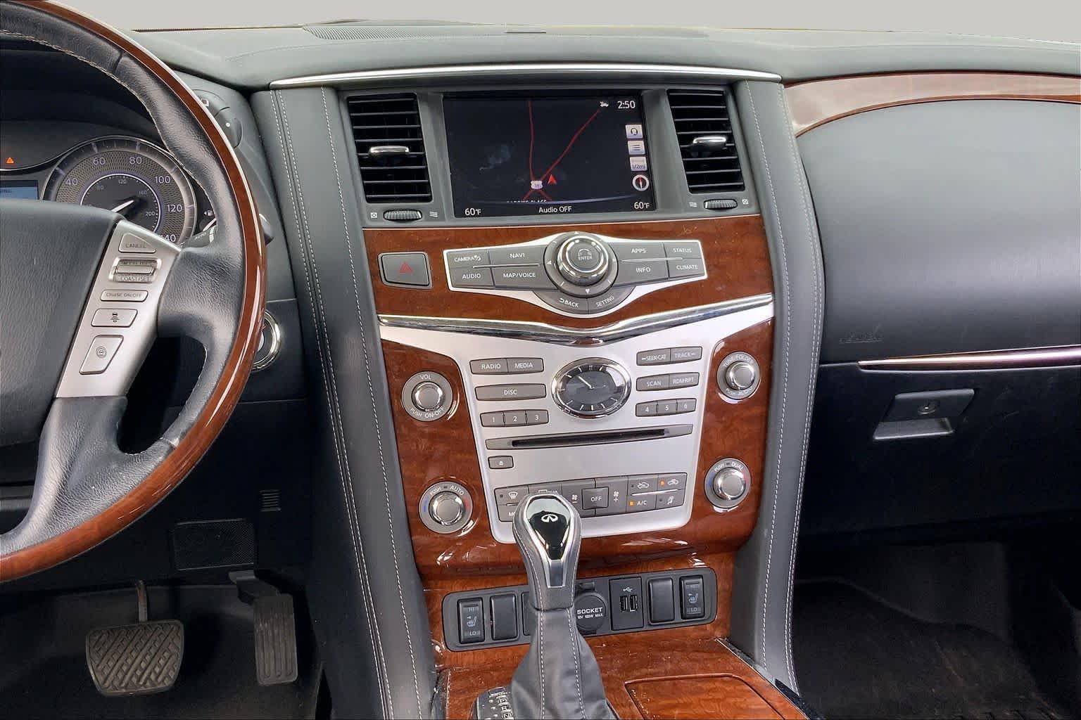 2019 INFINITI QX80 photo 7 of 37