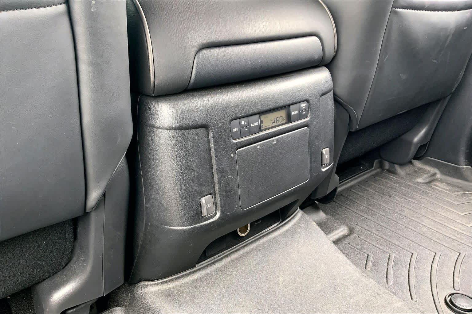 2019 INFINITI QX80 photo 35 of 37