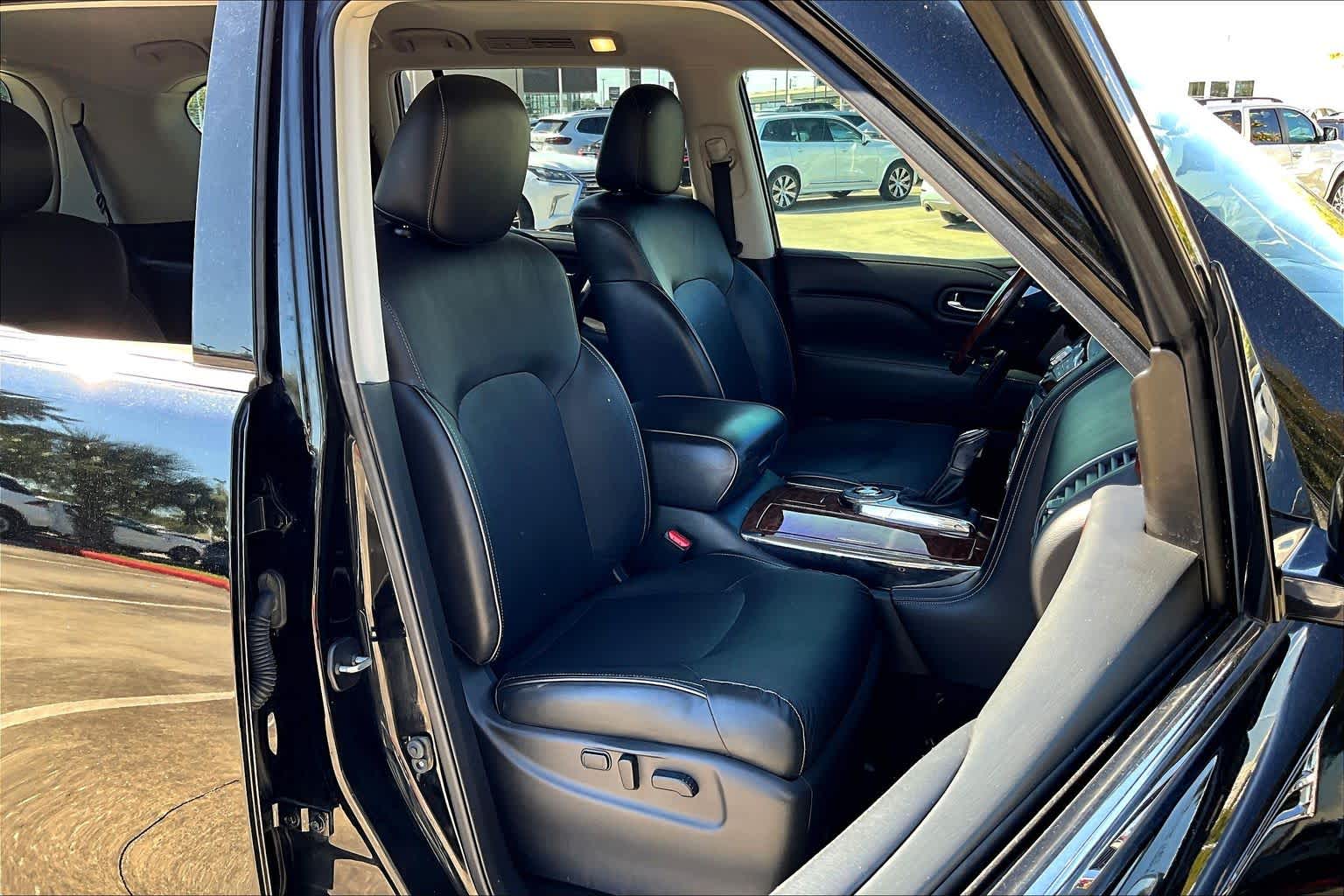 2019 INFINITI QX80 LUXE Black Obsidian at AutoNation Ford Gulf Fwy