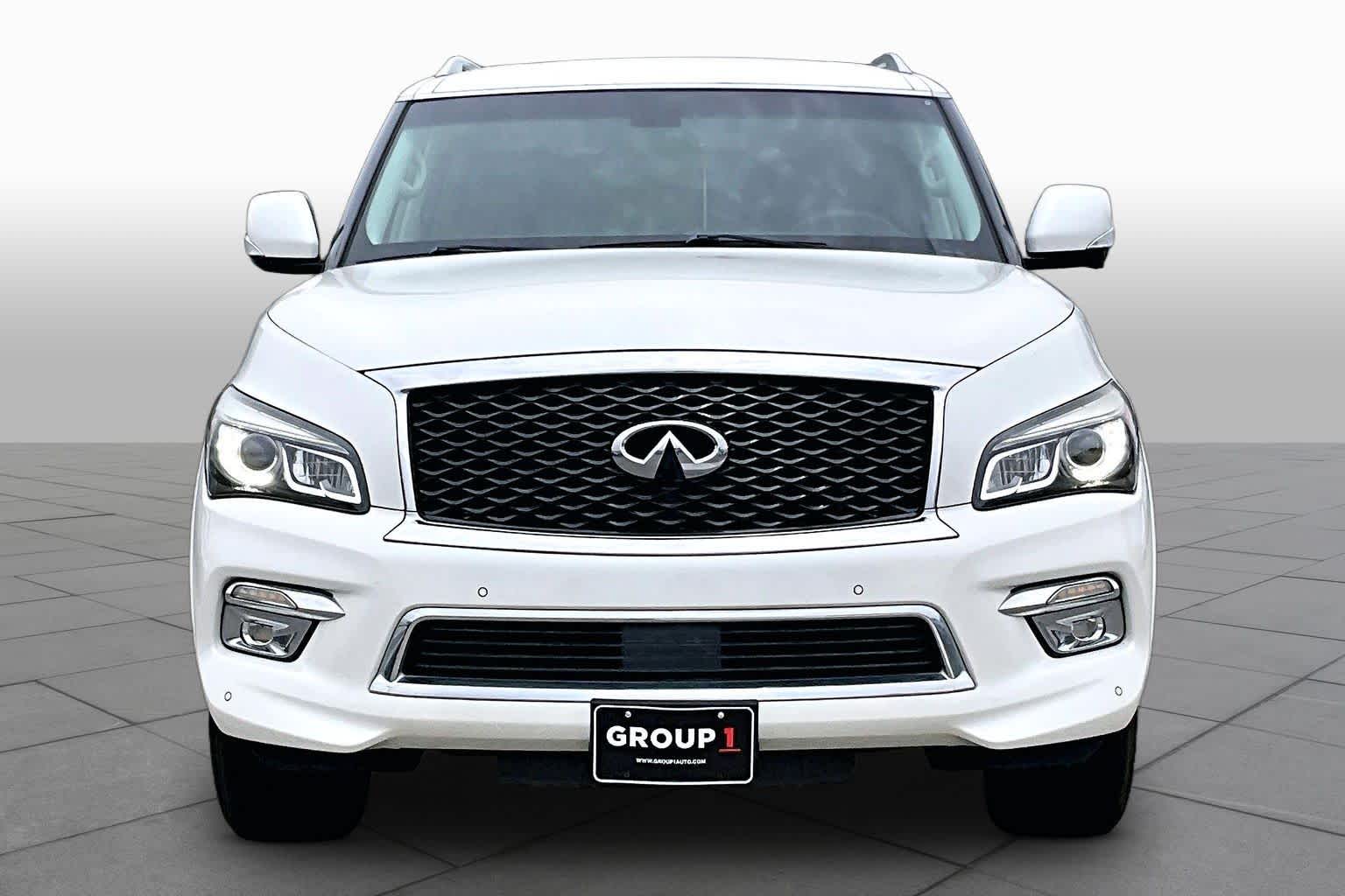 2017 INFINITI QX80  Majestic White at Beck & Masten Kia
