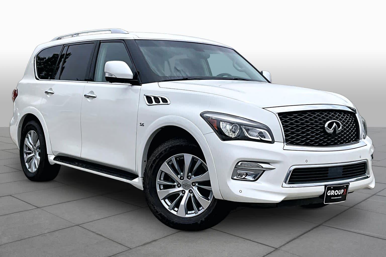 2017 INFINITI QX80  Majestic White at Beck & Masten Kia