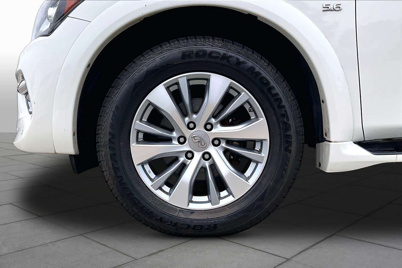 2017 INFINITI QX80  Majestic White at Beck & Masten Kia