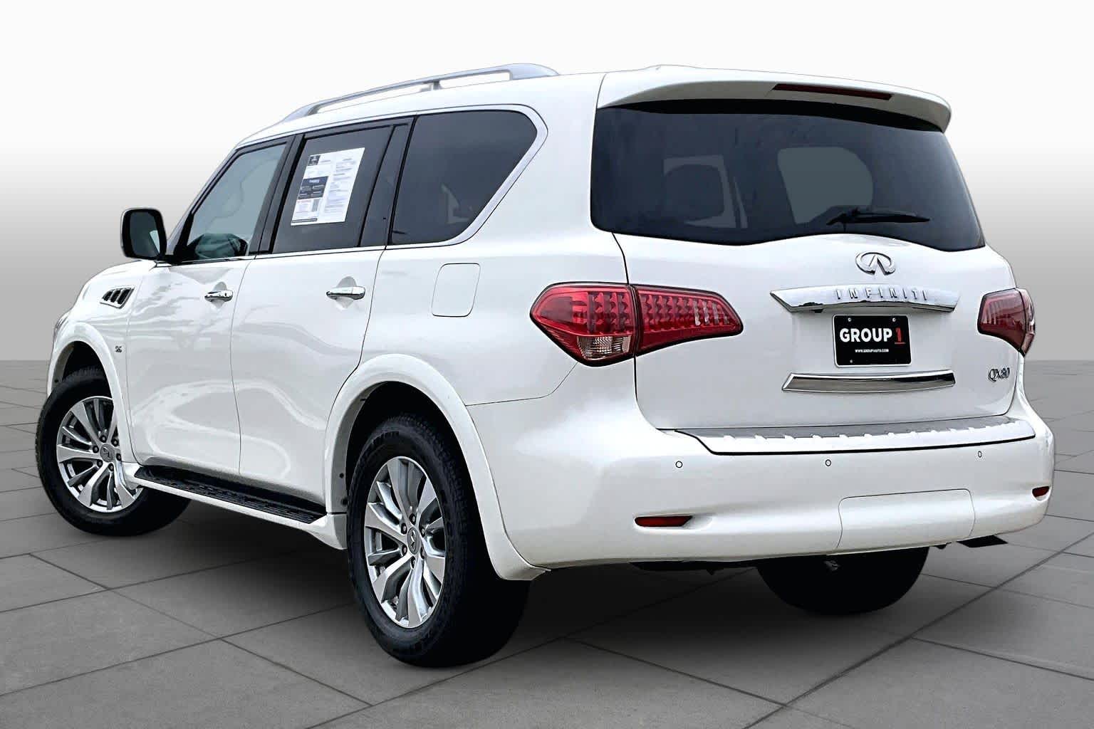 2017 INFINITI QX80  Majestic White at Beck & Masten Kia