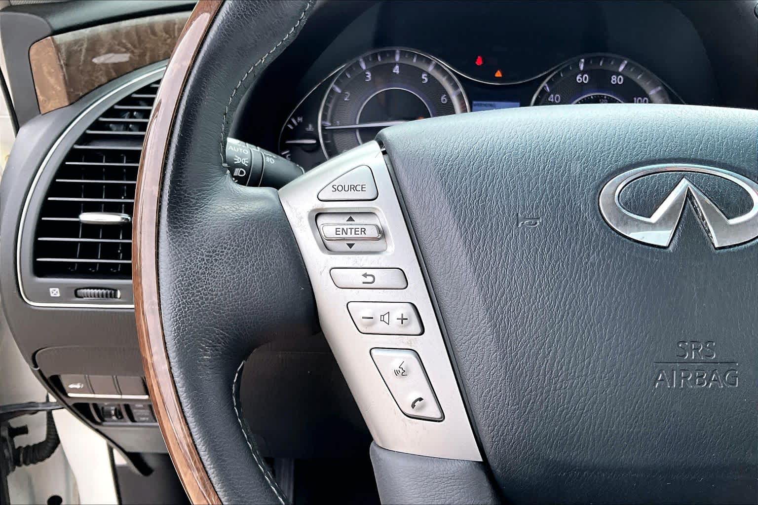 2017 INFINITI QX80  Majestic White at Beck & Masten Kia