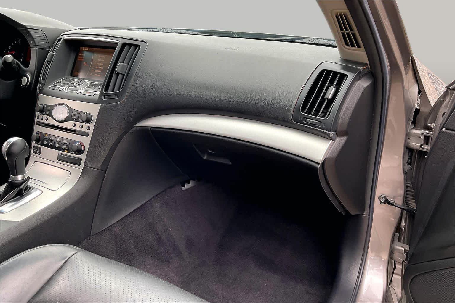 2009 INFINITI G37 Journey Platinum Graphite at Group 1 Toyota Southwest