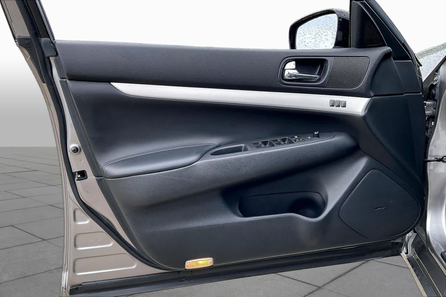 2009 INFINITI G37 Journey Platinum Graphite at Group 1 Toyota Southwest